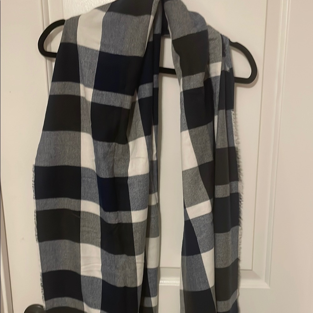 Cozy Black and Gray Plaid Scarf